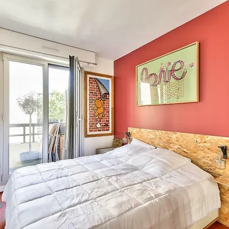 Spacious Billancourt *